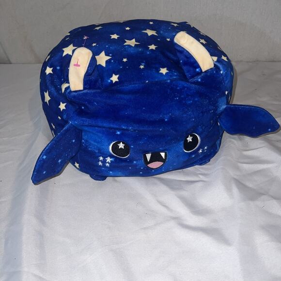 Mosh Moosh Set Stuffed Bat Vampire Animal Plush Stars And Space Print Fanged Toy - Picture 5 of 6